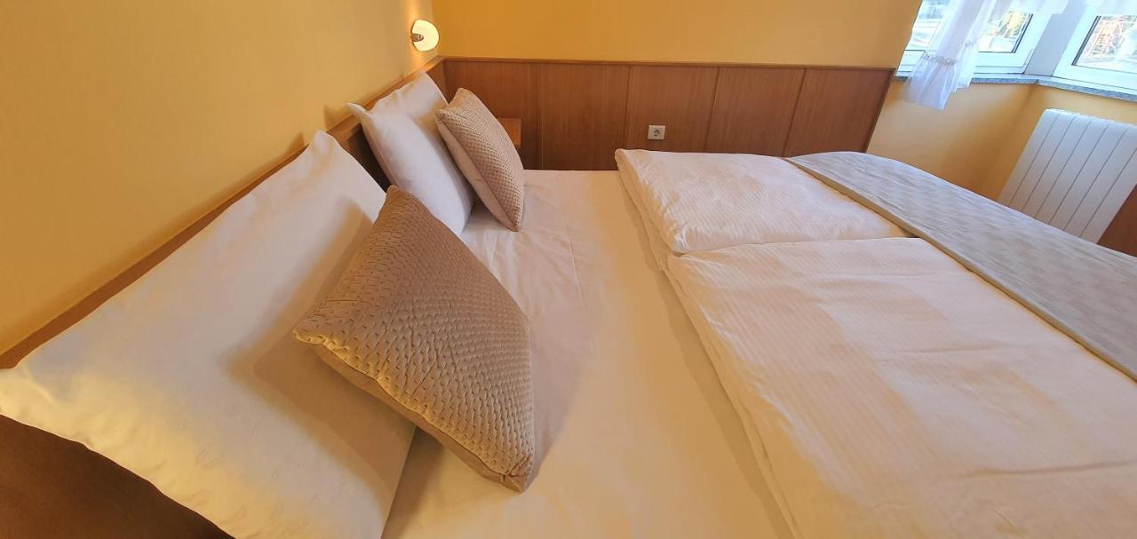 Garni Stanger Otel Lovran Dış mekan fotoğraf